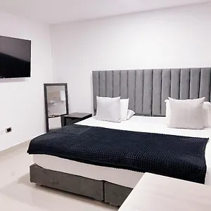 Apartahotel Gs Granada Suites, Cali