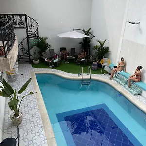  Hostel The View & Lounge